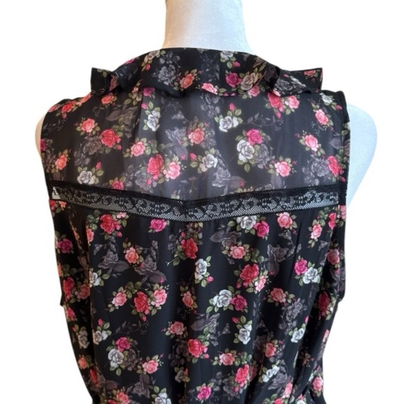 Guess Black Floral Ruffle Wrap Dress L Romantic Sleeveless V-neck Layered Hem - Picture 5 of 7